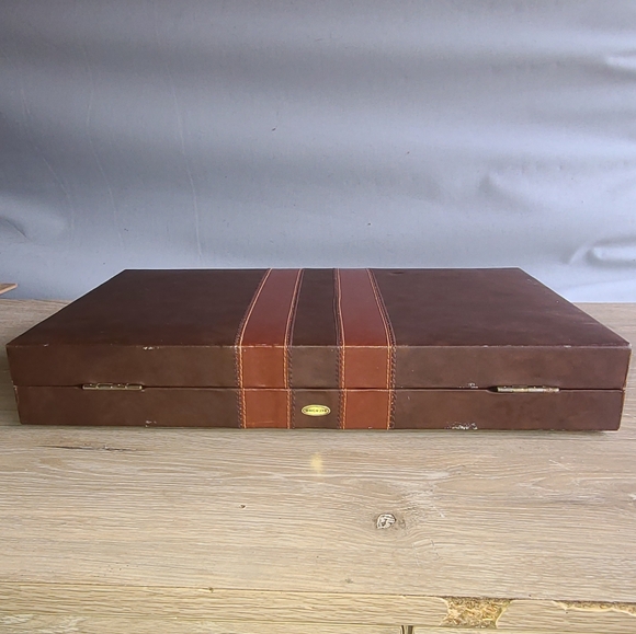 Vintage Backgammon Set Travel Board Game Brown Faux Leather Case Handle 15x10” - Picture 7 of 11